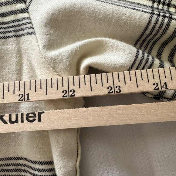 No Boundaries Oversized Men's Large Black Cream Plaid Hooded Flannel Shacket NWT - Picture 5 of 10